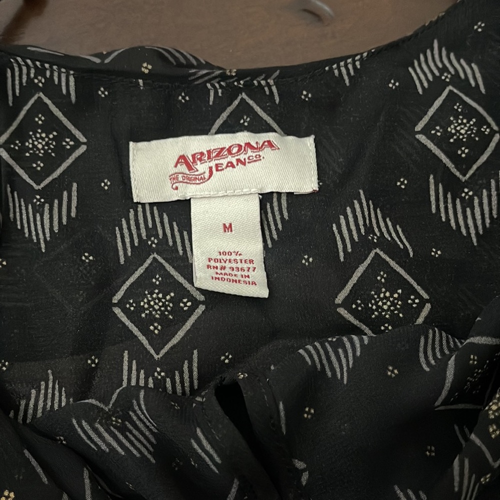 Patterned Top - Picture 5 of 5